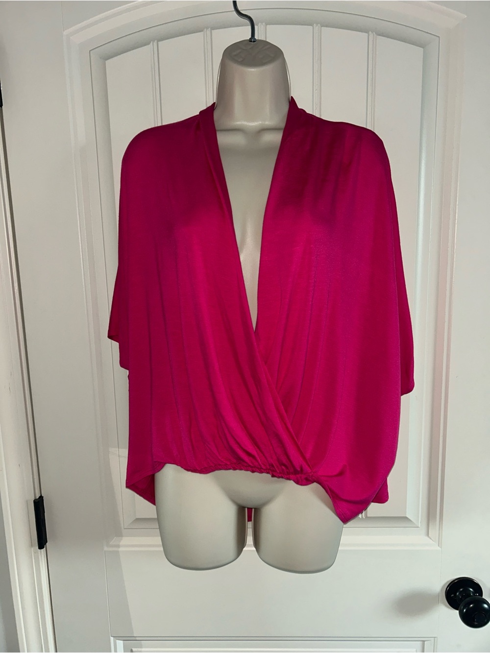 NWT Trina Turk Fuchsia Off-the-Shoulder Draped Surplice Blouse Sz XS/S